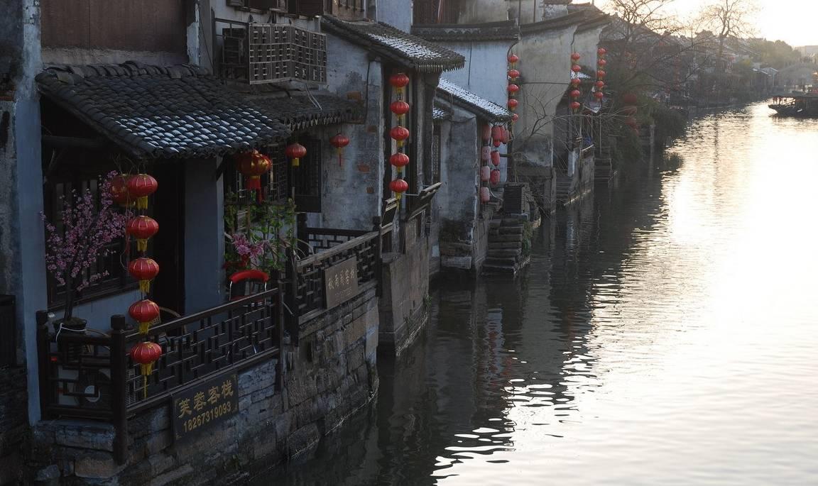 李玉刚自称中法文化大使,他是名正言顺走红毯吗?-有问必答平台